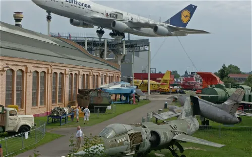 Technik Museum Speyer Außenansicht